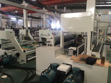 Type petit pain enorme de Pneuamtic fendant et capacité élevée d'axe d'air de machine de rebobinage
