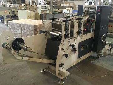 Chaîne de production de papier de soie de soie de contrôle de moteur servo équipement se pliant de tissu de poche