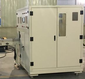 Scie à grande vitesse pour la coupe de rouleaux de papier facial pour une production économique