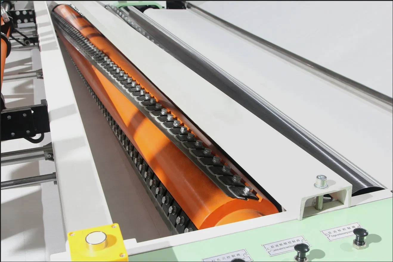 Ligne de production automatique de rouleaux de papier toilette / essuie-tout Jrt Maxi Rembobineuse 2