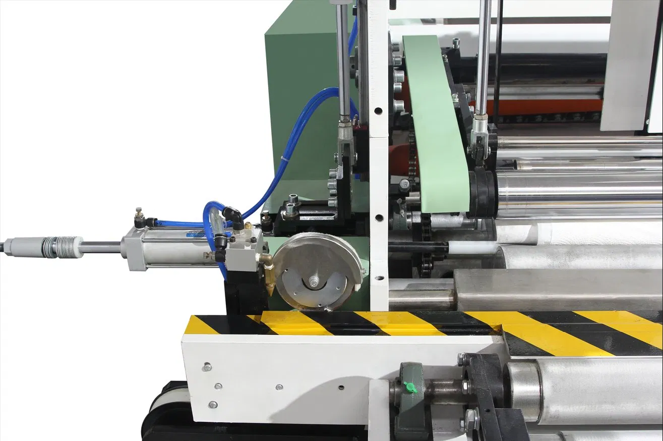 Ligne de production automatique de rouleaux de papier toilette / essuie-tout Jrt Maxi Rembobineuse 3
