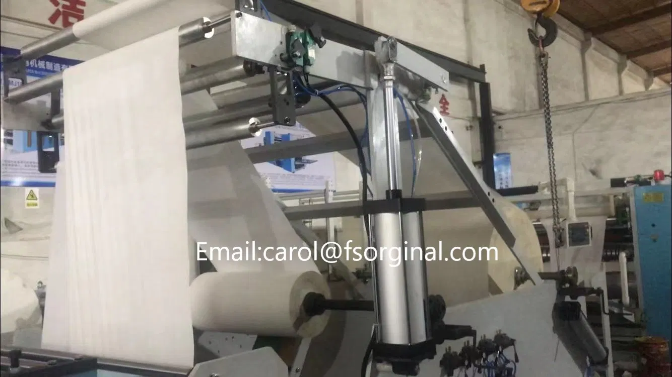 Machine de production de serviettes de table en papier 1 à 3 épaisseurs, pliage 1/8 3