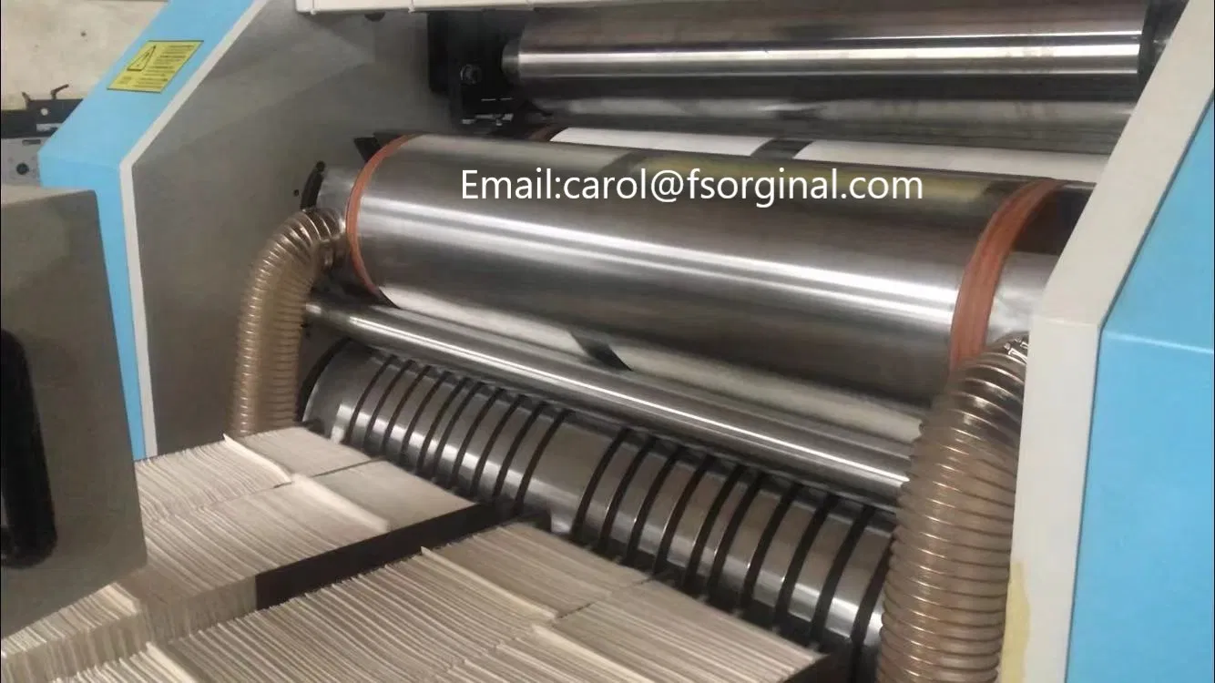 Machine de production de serviettes de table en papier 1 à 3 épaisseurs, pliage 1/8 5